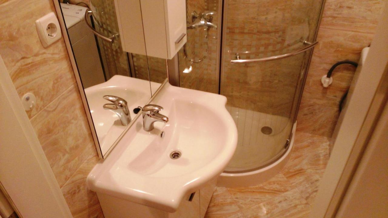 Apartments Jasminka Σολίν Εξωτερικό φωτογραφία