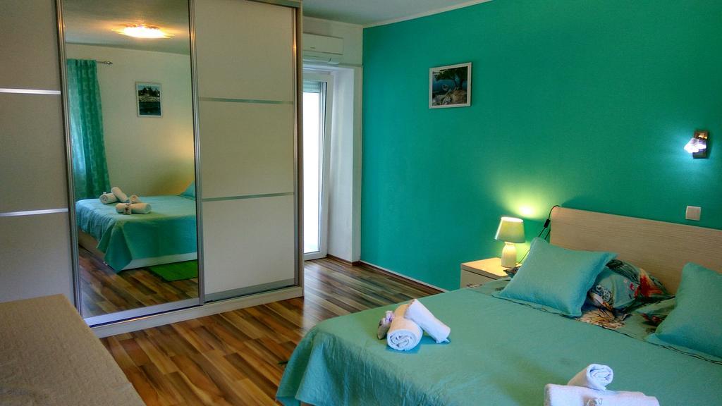 Apartments Jasminka Σολίν Εξωτερικό φωτογραφία